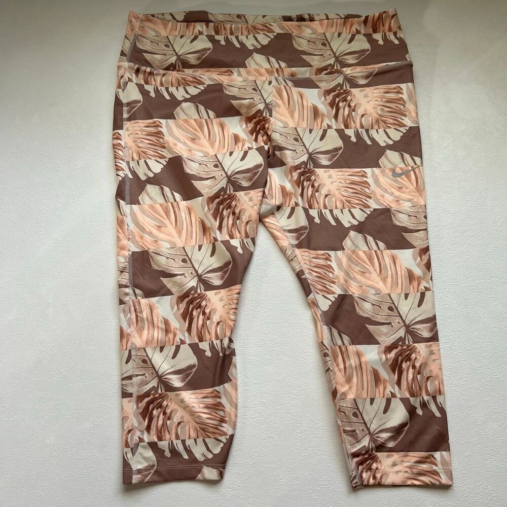 Nike Dri-Fit 3X Tropical Monstera Leaf Print Leggings | Neutral Peach Brown Acti